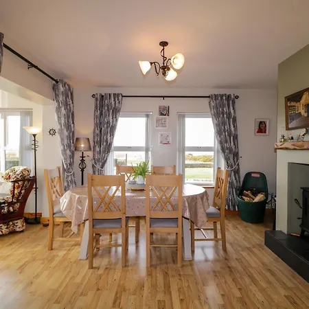 Ferienhaus Radharc Na Tra Burtonport