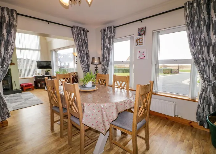 Radharc Na Tra 度假居 *